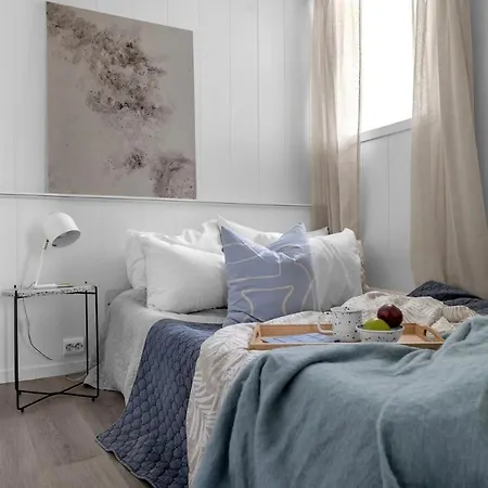 Apartment I Sentrum Med Parkering